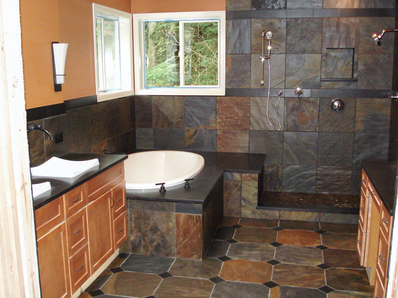 Bathroom Remodeling in Bellevue & the Eastside